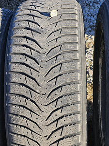 Kumho 205/55/17 (2 фото из 4)