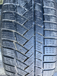 215/65/17 Continental (1 фото из 3)
