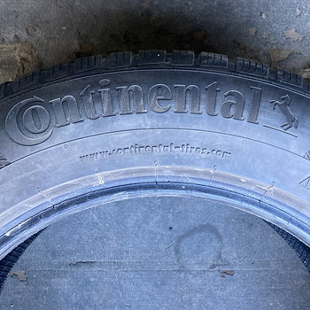 215/65/17 Continental