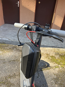 Elektriline tõukeratas (5 foto / 9)