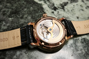 Frederique Constant Moonphase часы (3 фото из 7)