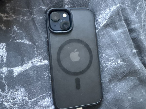 Telefon 13, 126 GB