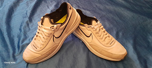 Nike р.45,5 (1 фото из 4)