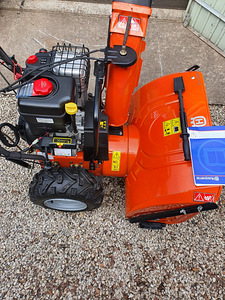 Müün uut Husqvarna lumepuhurit (3 foto / 10)