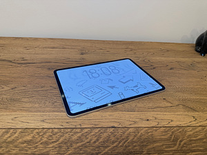 iPad Pro 11-inch M4 256gb Wifi + Apple Smart Folio (3 foto / 10)