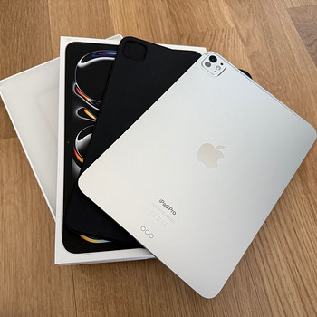 iPad Pro 11-дюймовый M4 256gb Wifi + Apple Smart Folio