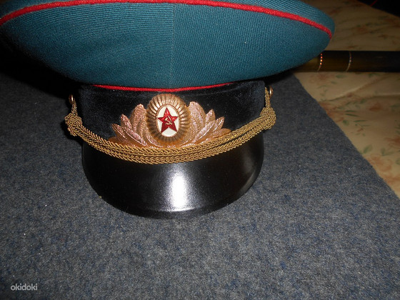 Фуражка офицерская парадная