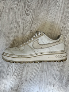 AIR FORCE 1 LUXE (7 фото из 9)