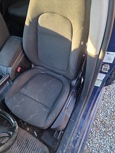 Skoda Superb (4 фото из 15)