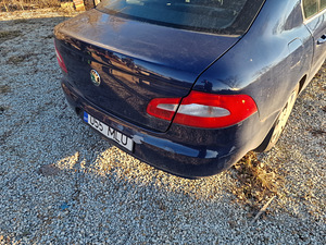 Skoda Superb (11 фото из 15)