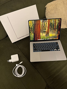 MacBook Air M4 15.3 16 ГБ 256 ГБ Silver (1 фото из 4)