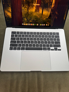 MacBook Air M4 15.3 16 ГБ 256 ГБ Silver (2 фото из 4)