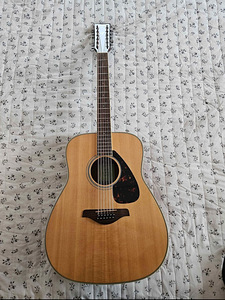 Yamaha FG 820-12 kitarr (1 foto / 5)