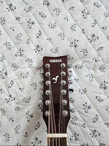 Yamaha FG 820-12 kitarr (5 foto / 5)