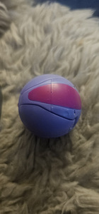 Игрушки (2 фото из 3)