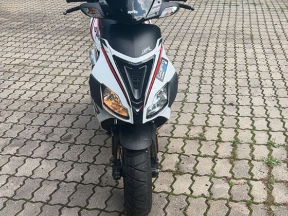 Aprillia sr50r