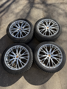 20" диски Porsche Panamera 5x130 + шипованные шины 9мм (5 фото из 8)