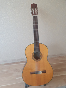 Yamaha CG-131S + Amada Strunal 770 (1 фото из 4)