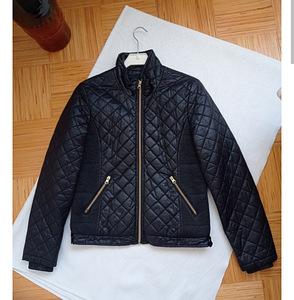 Верхняя одежда р S,M (3 фото из 7)