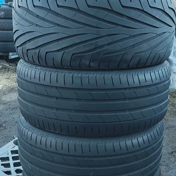 235/45 ZR17 Nexen, Maxxis