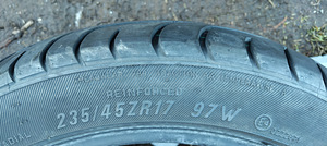 235/45 ZR17 Nexen, Maxxis (2 фото из 10)