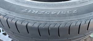 235/45 ZR17 Nexen, Maxxis (5 фото из 10)