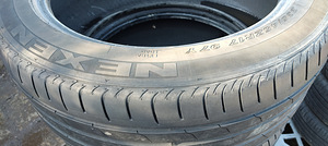 235/45 ZR17 Nexen, Maxxis (6 фото из 10)