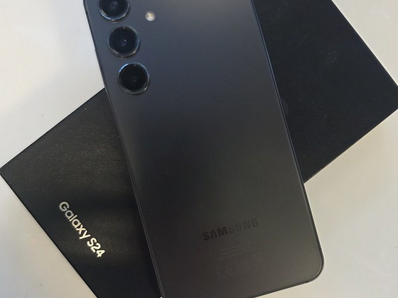 Samsung Galaxy S24 8/256Gb Black