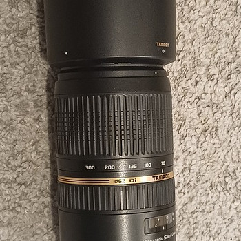 1/3 Tamron 70-300mm f/4-5.6 SP Di VC USD - Canon