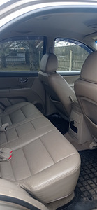 KIA Sorento (4 фото из 10)