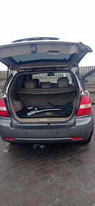 KIA Sorento (6 фото из 10)