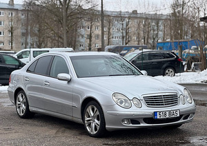 MERCEDES-BENZ E 320 CDI (2 фото из 8)