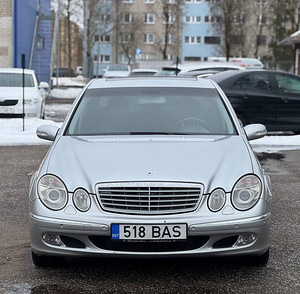 MERCEDES-BENZ E 320 CDI (3 фото из 8)
