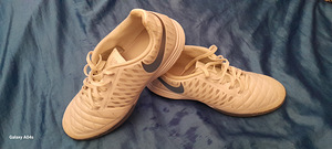 Nike s.44,5 (1 foto / 2)