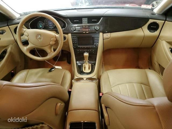 Бежевый интерьер CLS W219