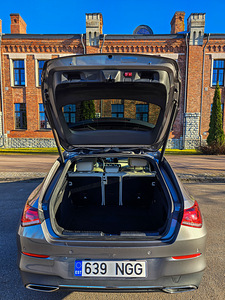 Mercedes-Benz CLA 220 2.0 140kW (7 фото из 10)
