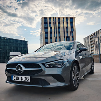 Mercedes-Benz CLA 220 2.0 140kW