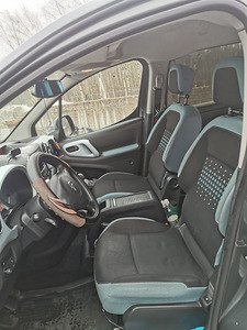 CITROEN BERLINGO N1 1.6, 68 кВт, 2015 (13 фото из 14)