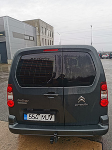 CITROEN BERLINGO N1 1.6, 68 кВт, 2015 (8 фото из 14)