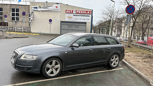 Audi A6 C6 3.0TDI S-LINE (7 фото из 11)