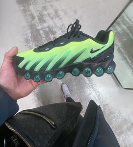 Nike Air Max Dn8 Black Green Strike Мужские (2 фото из 3)