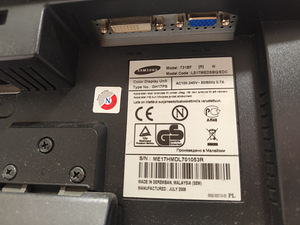 Монитор Samsung SyncMaster 731BF (2 фото из 2)