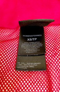Легкая весенне-осенняя куртка The North Face XS, очень хорош (6 фото из 6)