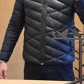 Стильная чёрная весенняя куртка / лёгкая куртка, slim fit, о