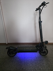 Электросамокат EMG Velociptor ES 110 OR (1 фото из 9)