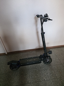 Электросамокат EMG Velociptor ES 110 OR (3 фото из 9)