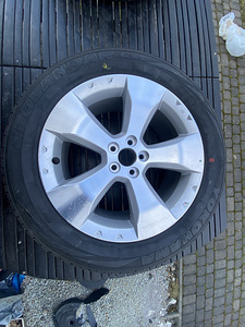 Литой диск запасного колеса Subaru Forester (3 фото из 3)