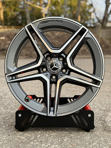 19" Mercedes-Benz AMG originaalveljed 5x112 (ühelaiad) (1 foto / 9)