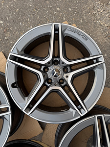 19" Mercedes-Benz AMG originaalveljed 5x112 (ühelaiad) (5 foto / 9)