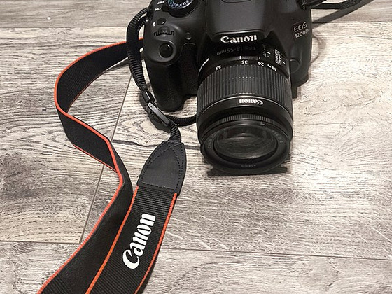 Canon EOS 1200d EF-S 18-55 Is 2 KIT